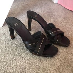 Stuart Weitzman “Barbie” stilettos